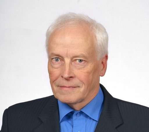 Asikkalan KD-valtuutettu Kari Kallio kaipaa yhä selvyyttä, miksi kirkkovierailu ei sopinut koulun joulujuhlaan