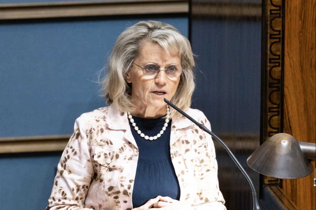 "Purran ehdotus on perhepoliittisesti kielteinen" - Päivi Räsäsen mielestä lapsilisiä ei pidä valjastaa tuloerojen tasaamiseen
