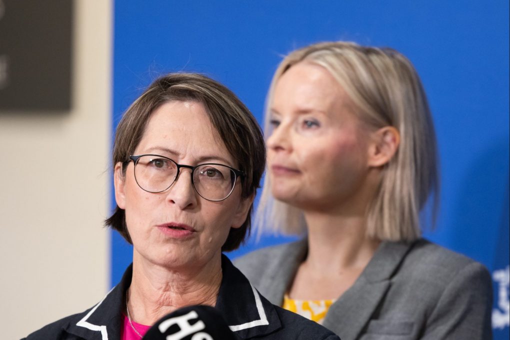 "Lapsilisät, huoltovarmuus ja ruoka-apu" - Sari Essayah iloitsee budjettiriihen panostuksista