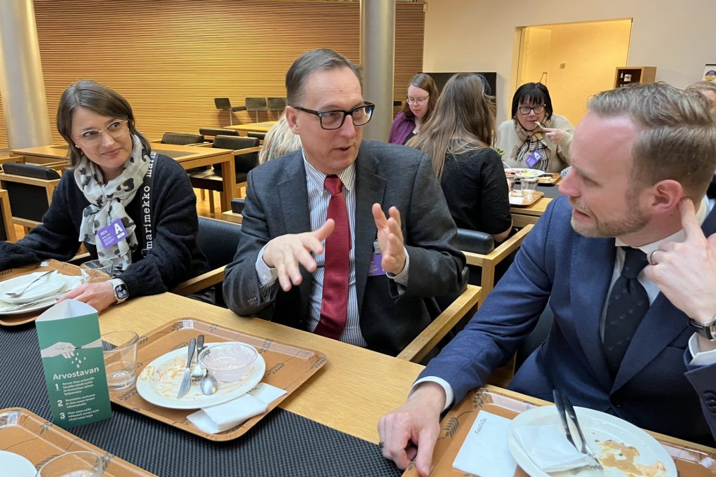 KD:n sotepe-työryhmän puheenjohtaja Ari Mönttinen: Uusia osaajia ja vahvistuksia tarvitaan