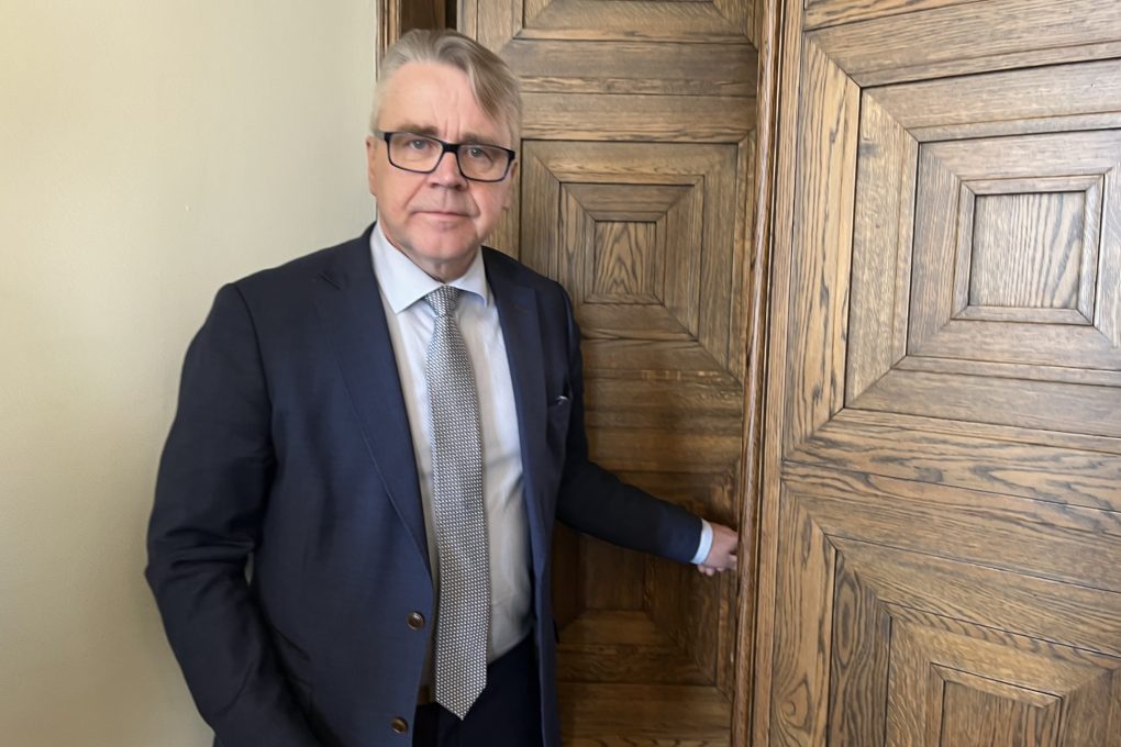 Peter Östman puoliväliriihen kasvupaketista: "Nämä ovat nimenomaan - oppositionkin peräänkuuluttamia - kasvutoimia"