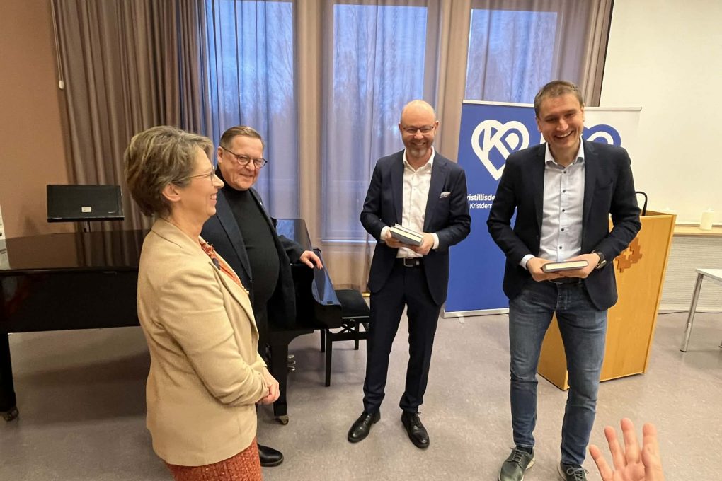 Kaupunginjohtaja Timo Koivisto toivotti KD-puoluevaltuuston tervetulleeksi - "Jyväskylä säilyköön suurimpiin kuuluvana kasvukeskuksena"