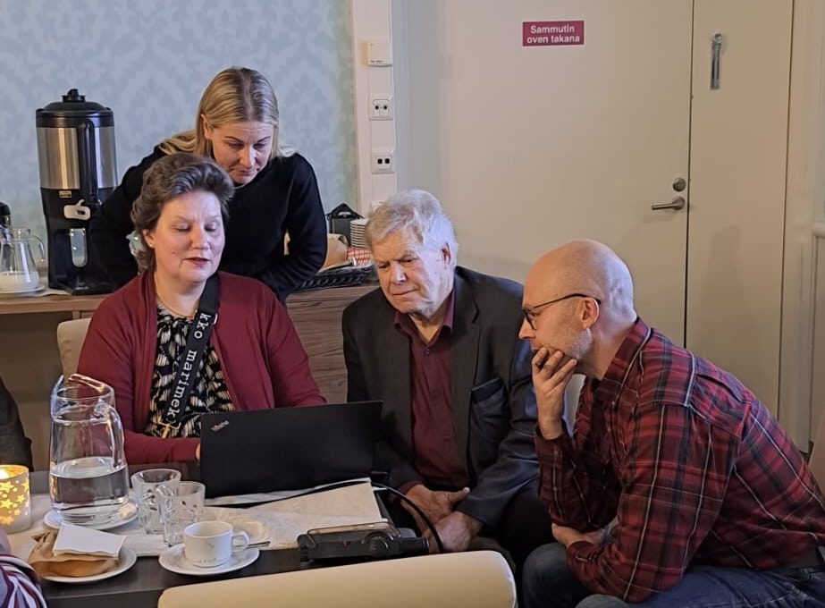 Kristillisdemokraattien aluevaltuustoryhmät kokoontuivat kriisikokoukseen Pohjanmaalla - Huoli Kokkolan, Seinäjoen ja Vaasan seudun palveluista